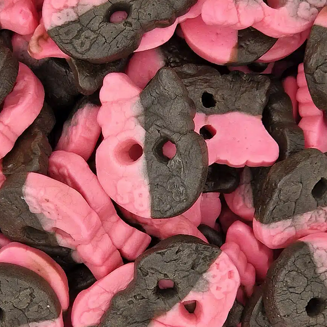 100g Raspberry Liquorice Skulls