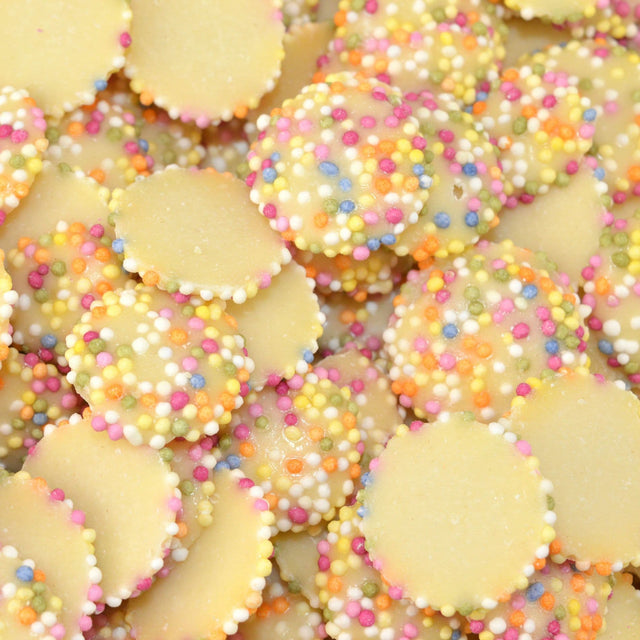 100g White Chocolate Snowies