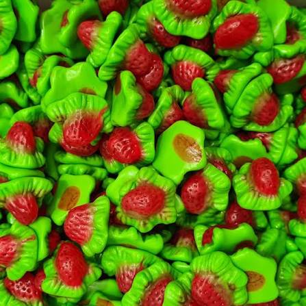 100g Jelly Filled Strawberries